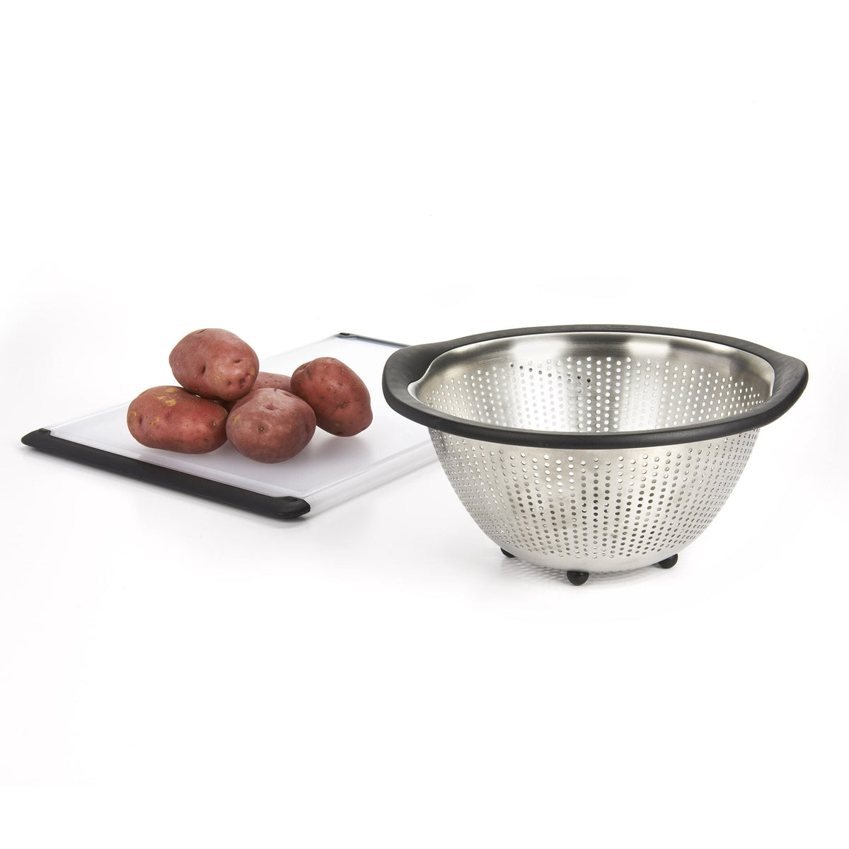 5-quart-stainless-steel-colander-u7 1134700_4_oxogoodgrips_5qtstainlesssteelcolander.jpg