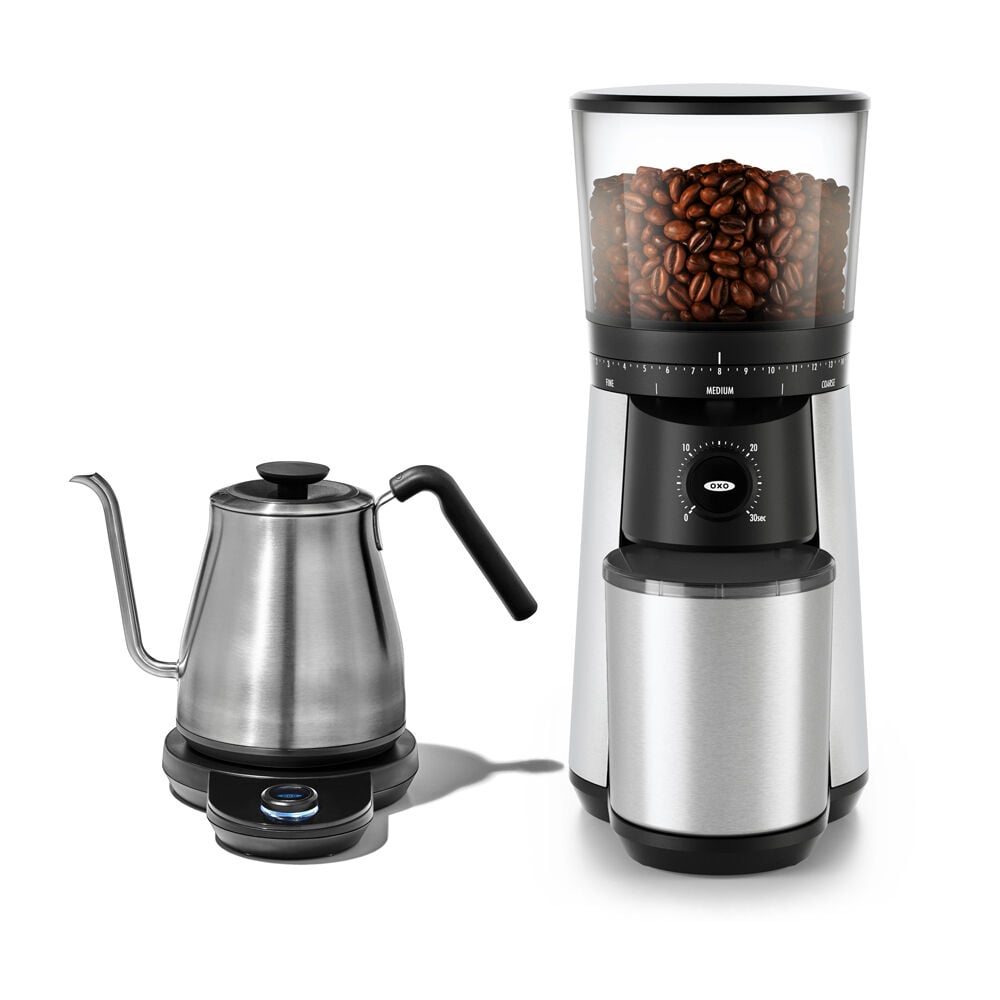 adjustable-temperature-pour-over-kettle-and-conical-burr-coffee-grinder-bundle-v4 29.jpg