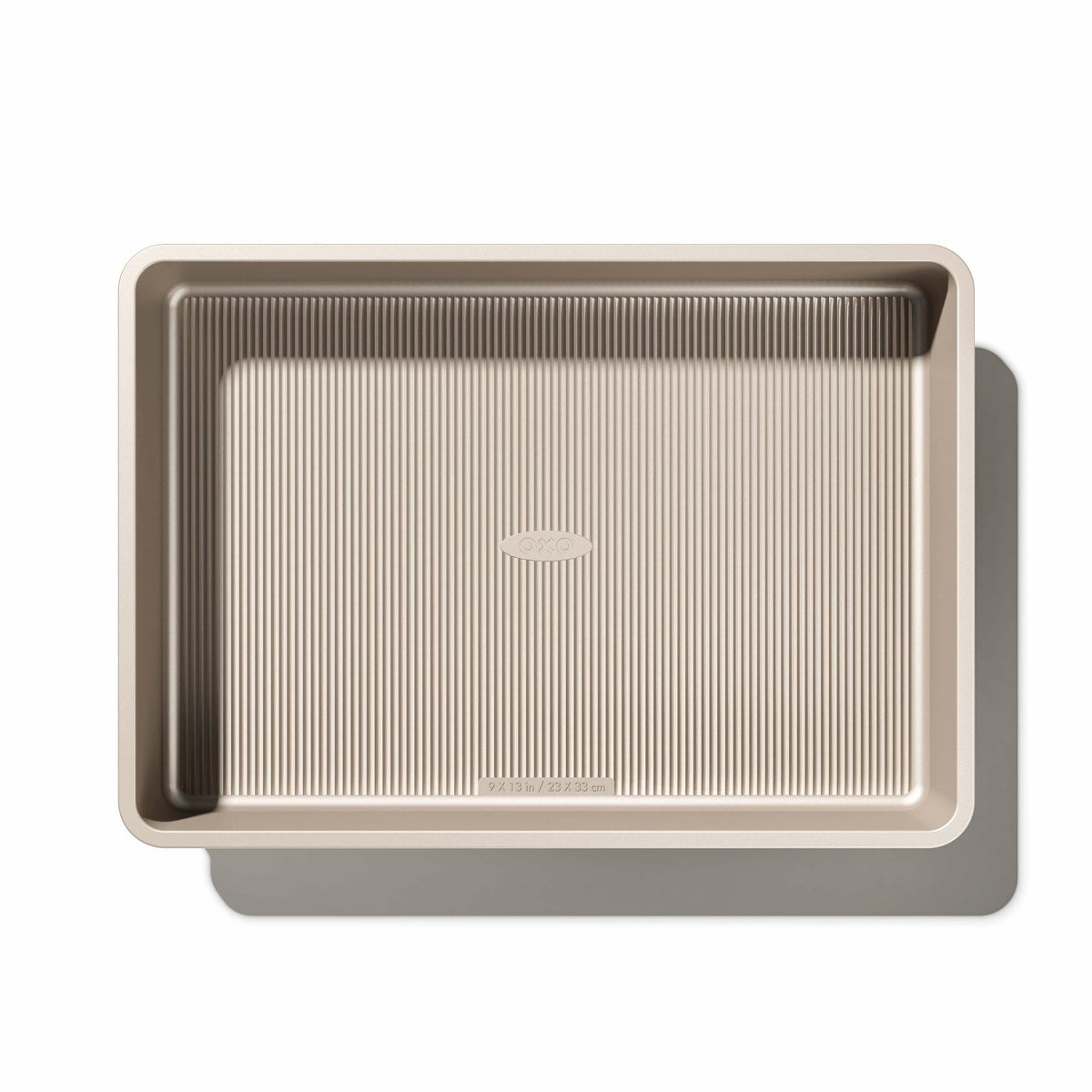 non-stick-pro-cake-pan-9-x-13-z3 gg_11160200v1_201216_02_1_.jpg