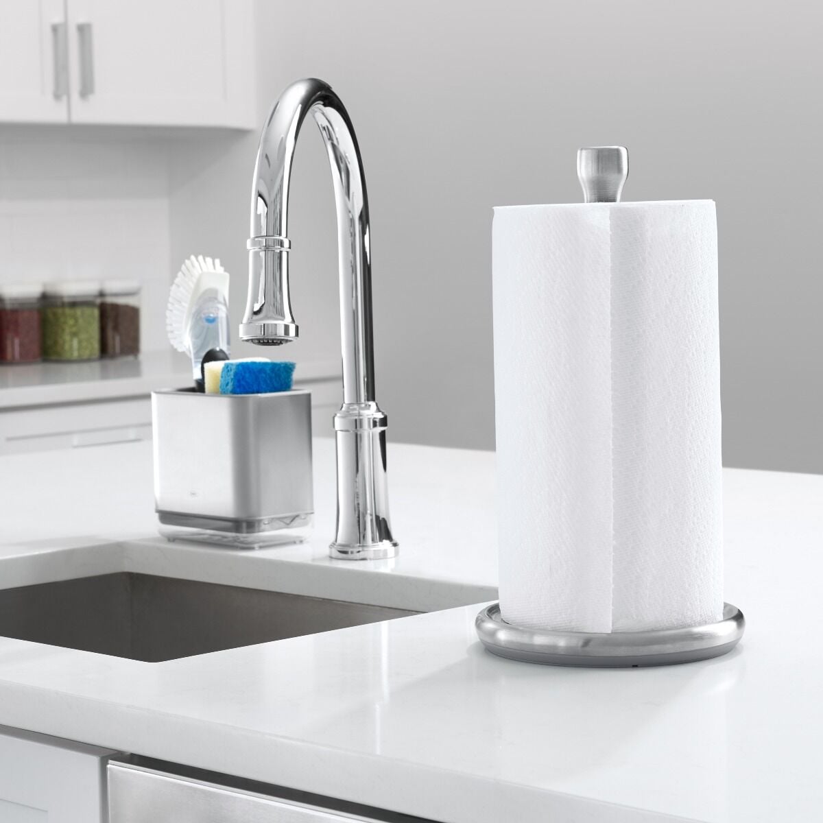 steady-paper-towel-holder-p8 gg_13245000_9.jpg
