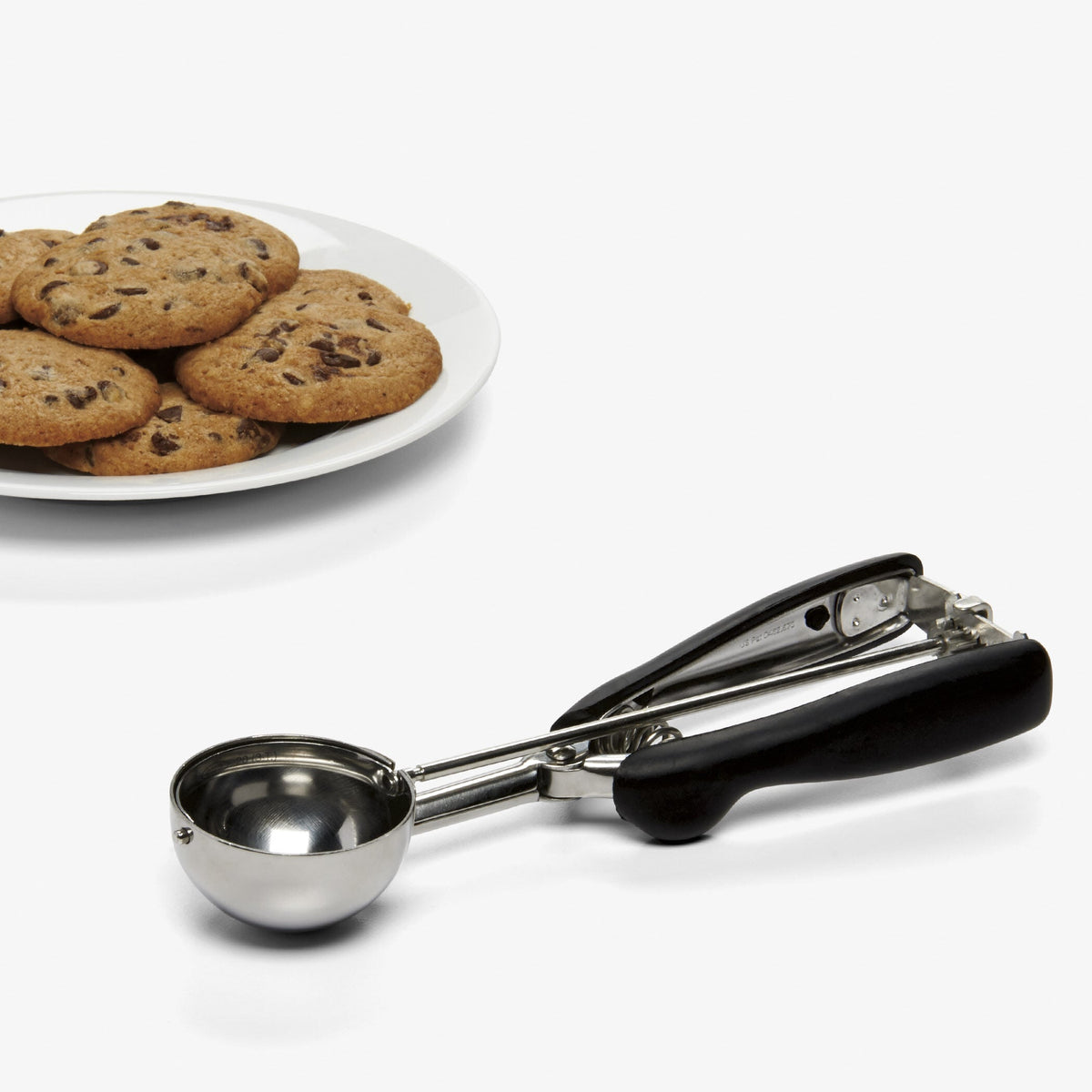 large-cookie-scoop-u7 1044082_5_large_cookie_scoop.jpg