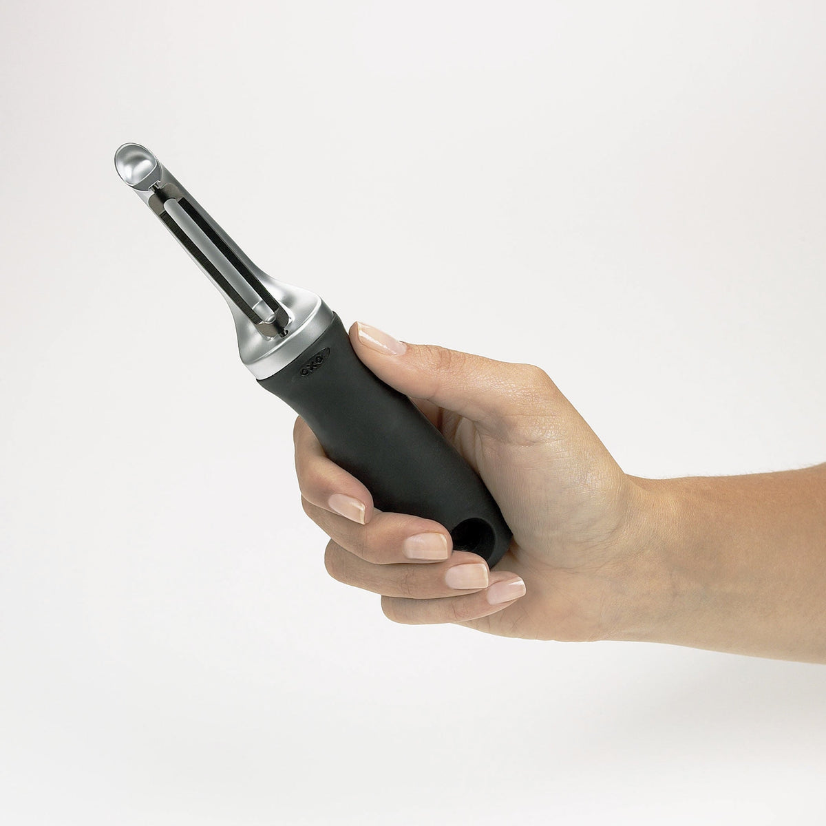 pro-swivel-peeler-a9 1057966_5_oxogoodgrips_proswivelpeeler.jpg