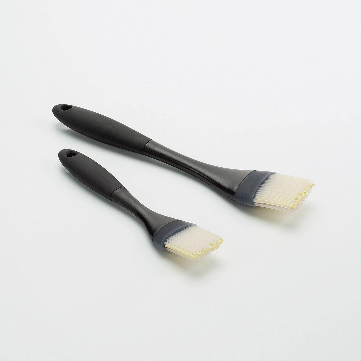 silicone-basting-brush-z8 1071061_3_oxogoodgrips_siliconebastingbrush.jpg