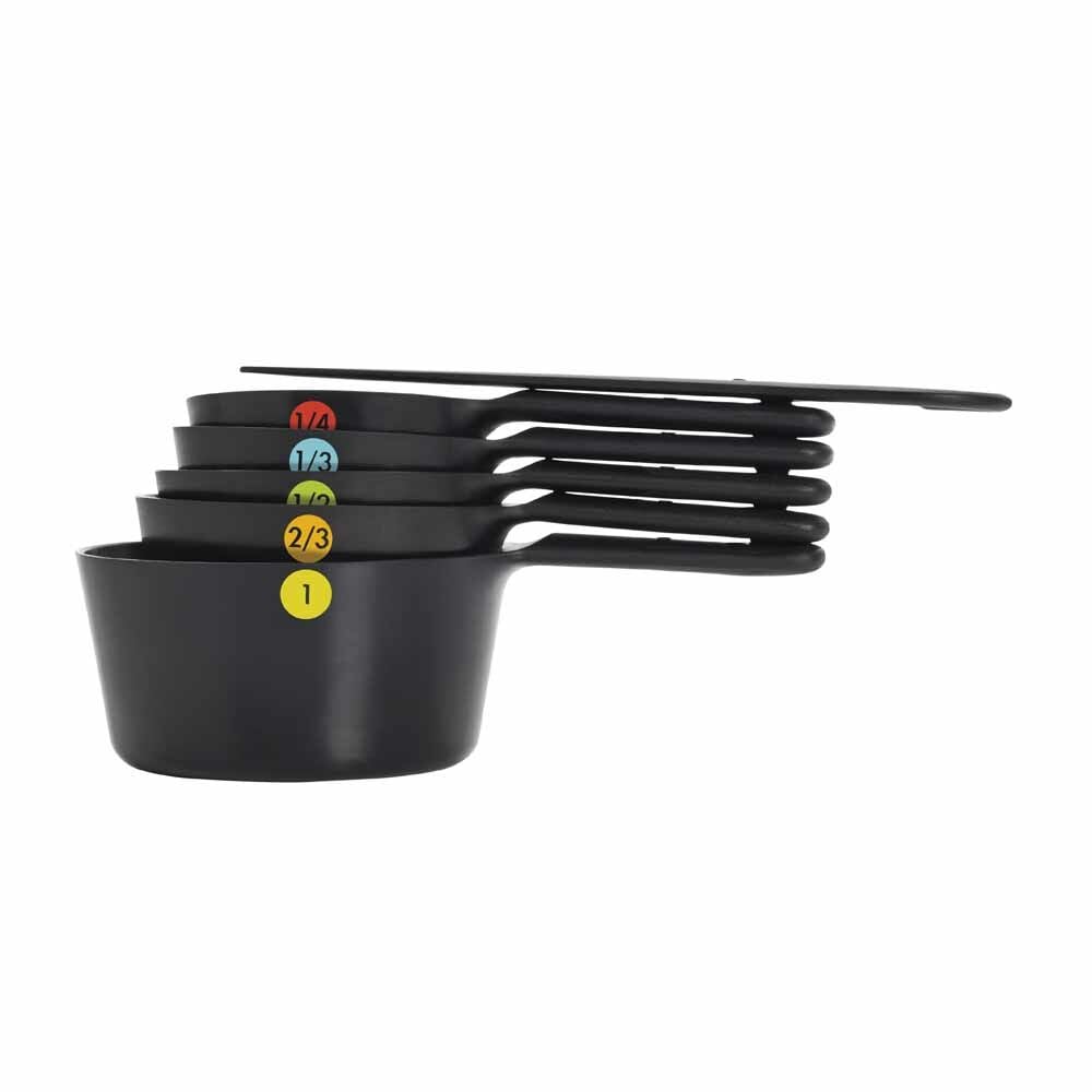 6-piece-plastic-measuring-cups-a3 11110901_.jpg