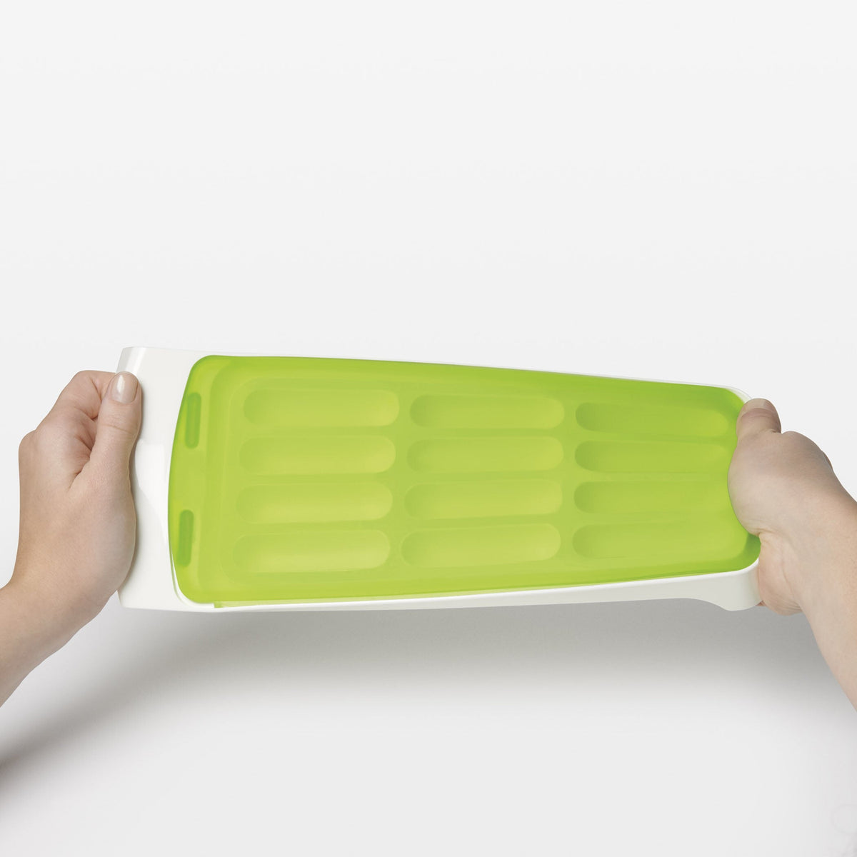 no-spill-ice-stick-tray-r2 11147700_4_no-spill_ice_stick_tray.jpg
