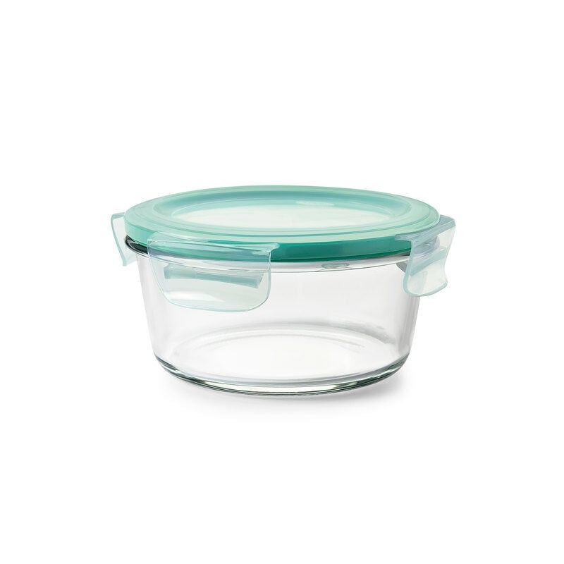 oxo-good-grips-4-cup-smart-seal-glass-round-container-c8 11174500snapglassround4cup.jpg