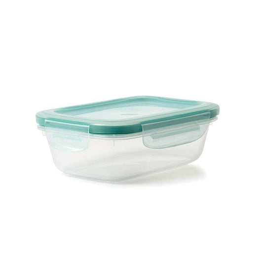 oxo-good-grips-3-cup-smart-seal-plastic-container-w6 11175300snap3cup.jpg
