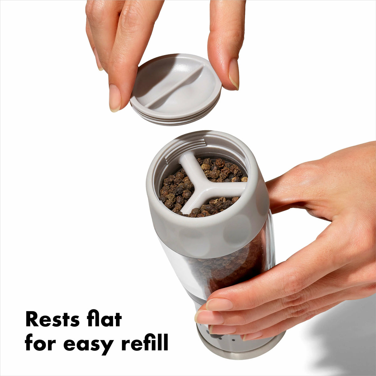 contoured-mess-free-pepper-grinder-b5 11312500_thumbnail_8c_1_.jpg