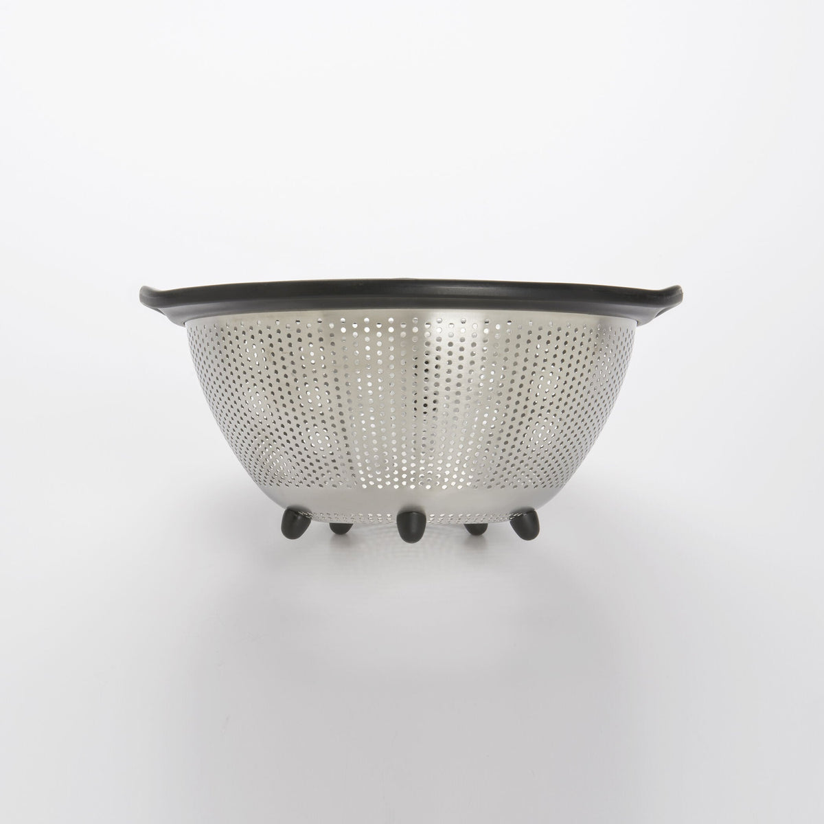 5-quart-stainless-steel-colander-u7 1134700_3_oxogoodgrips_5qtstainlesssteelcolander.jpg