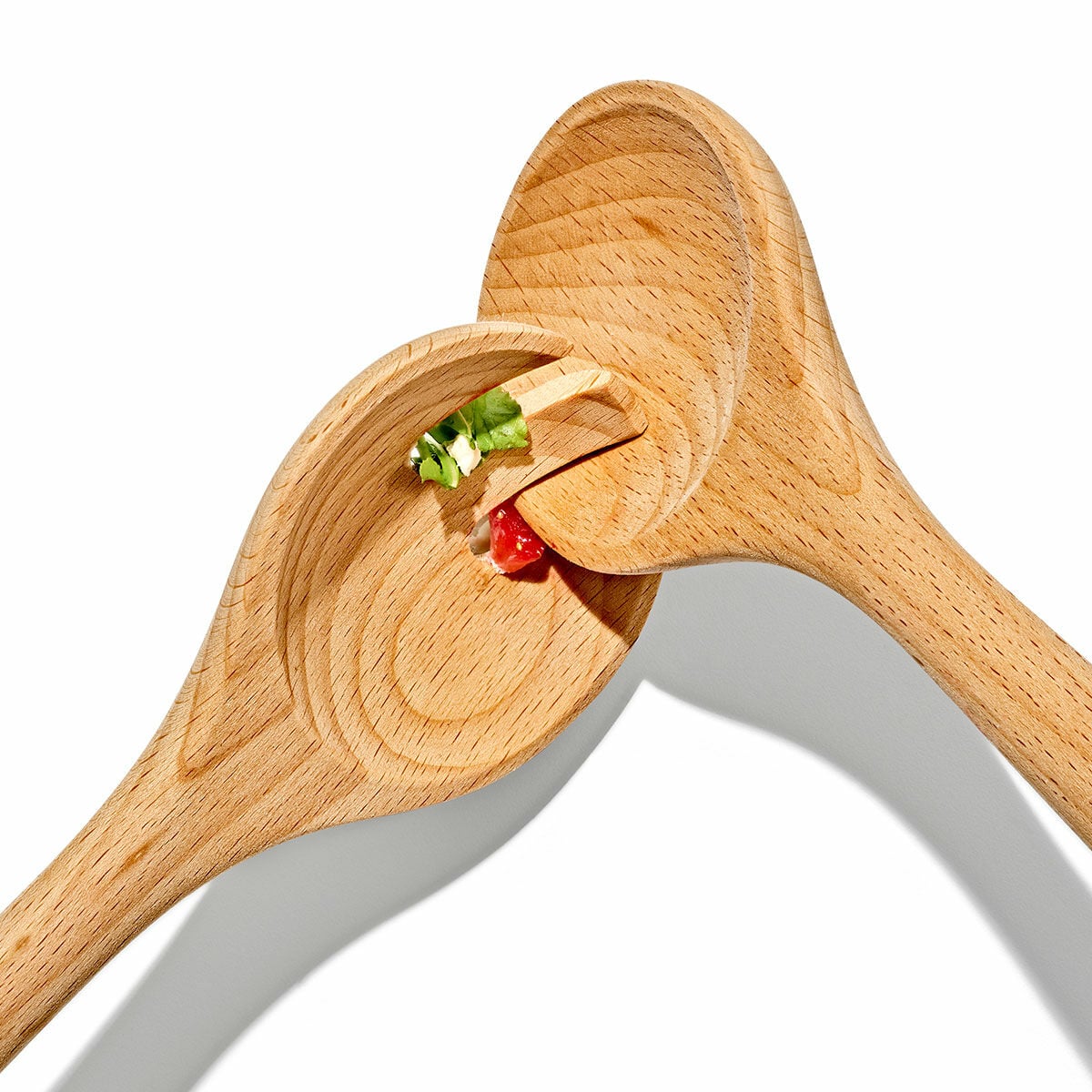 beechwood-salad-servers-2-piece-set-m0 11397600_15.jpg