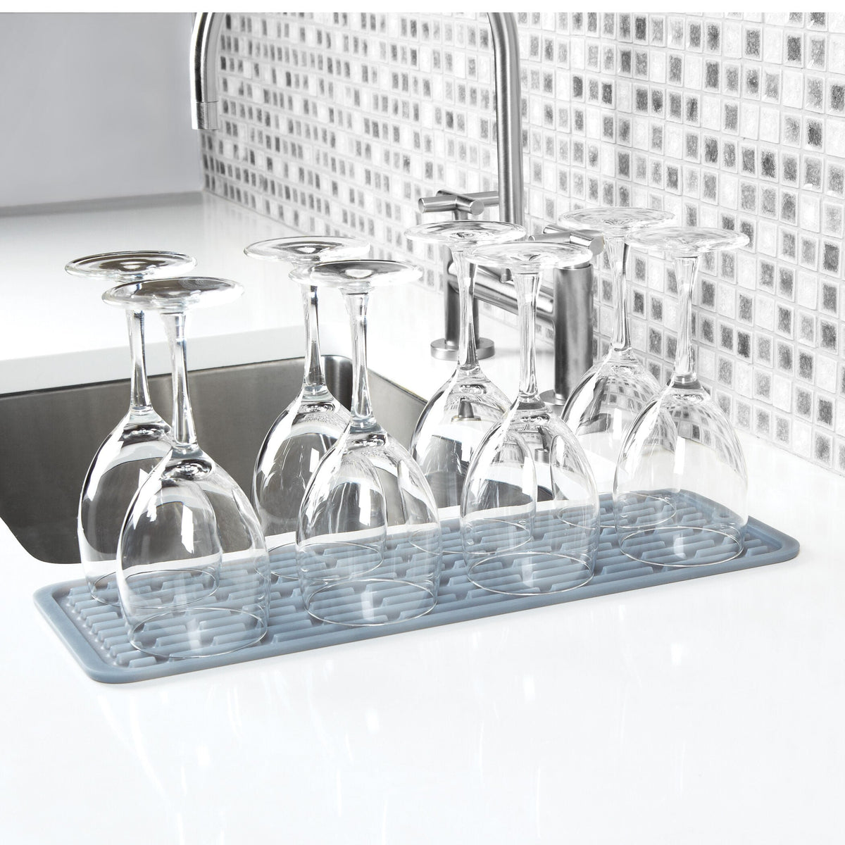 silicone-wine-glass-drying-mat-f0 1372100_3_silicone_wine_glass_drying_mat.jpg