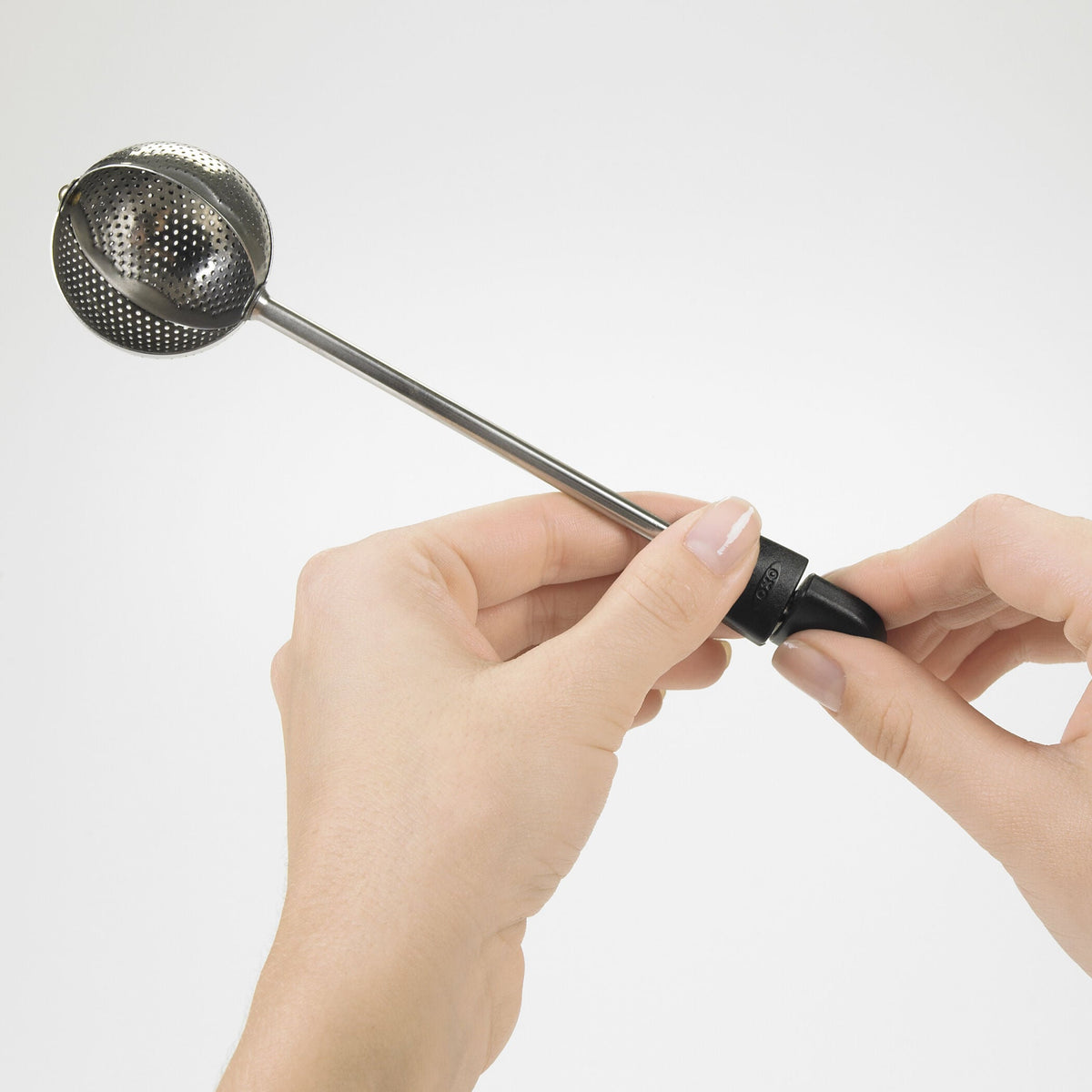 twisting-tea-ball-n8 1410280_5_twisting_tea_ball.jpg