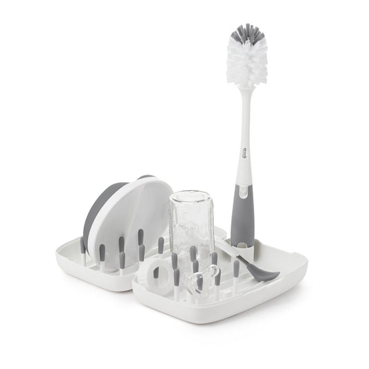 on-the-go-drying-rack-with-bottle-brush-c7 62146300_dryingrack_2.jpg