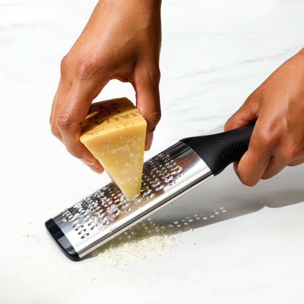 grater-b3 blgieokzq9wnyejpaqvr.jpg