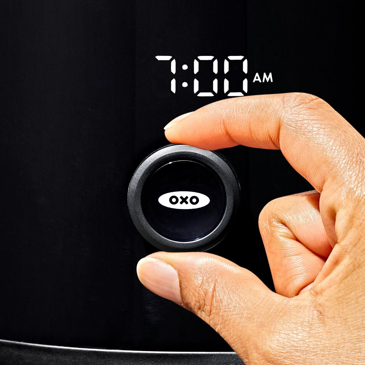 9-cup-coffee-maker-matte-black-z5 brew_8725000_9-cup-coffee-maker-black_pdp_06.jpeg