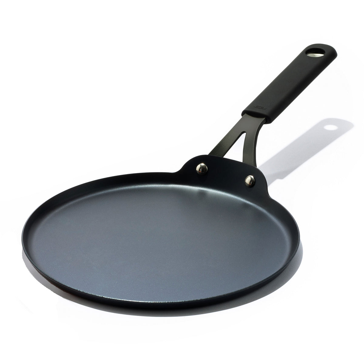 obsidian-carbon-steel-10-inch-crepe-pan-with-silicone-sleeve-m0 cc005102-001-1.jpg