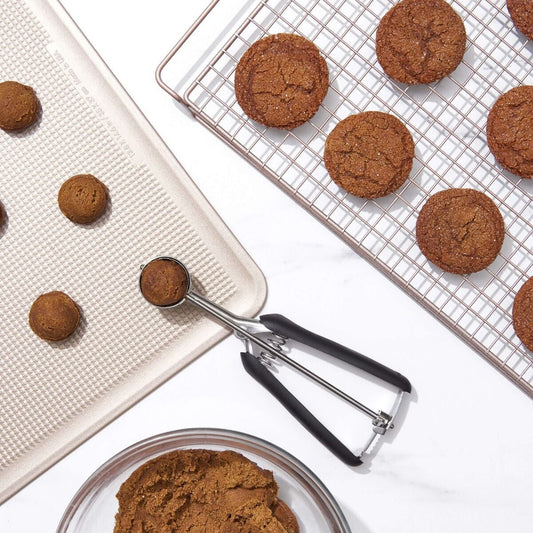 small-cookie-scoop-p4 gg_1044083_9_1_.jpg