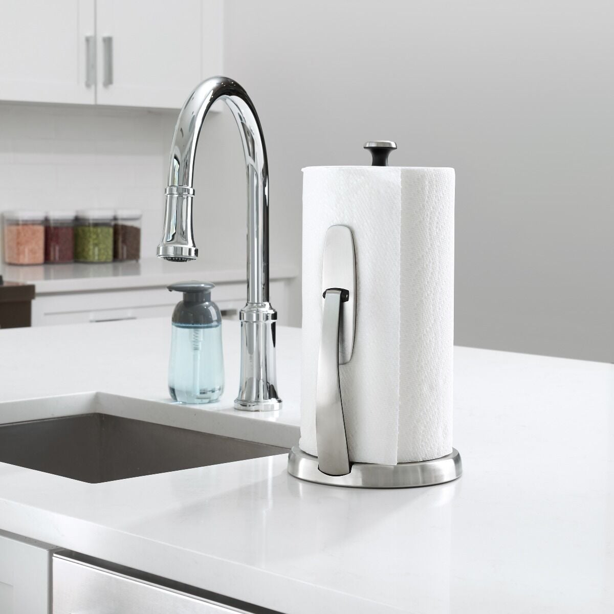 simplyteartm-paper-towel-holder-a8 gg_1066736_9.jpg
