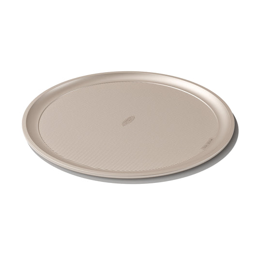 non-stick-pro-pizza-pan-15-o3 gg_11159900v1_201216_01_1_.jpg