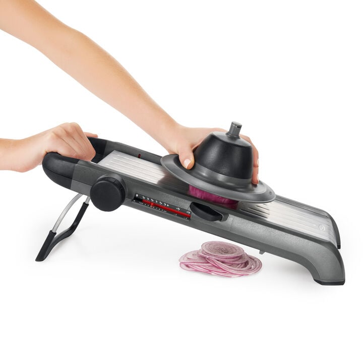 chef-s-mandoline-slicer-2-0-w4 gg_11194500_4b.jpg