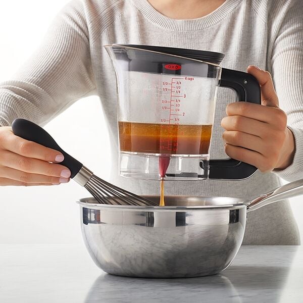 oxo-good-grips-good-gravy-fat-separator-4-cup-z7 gg_11198900_4.jpg