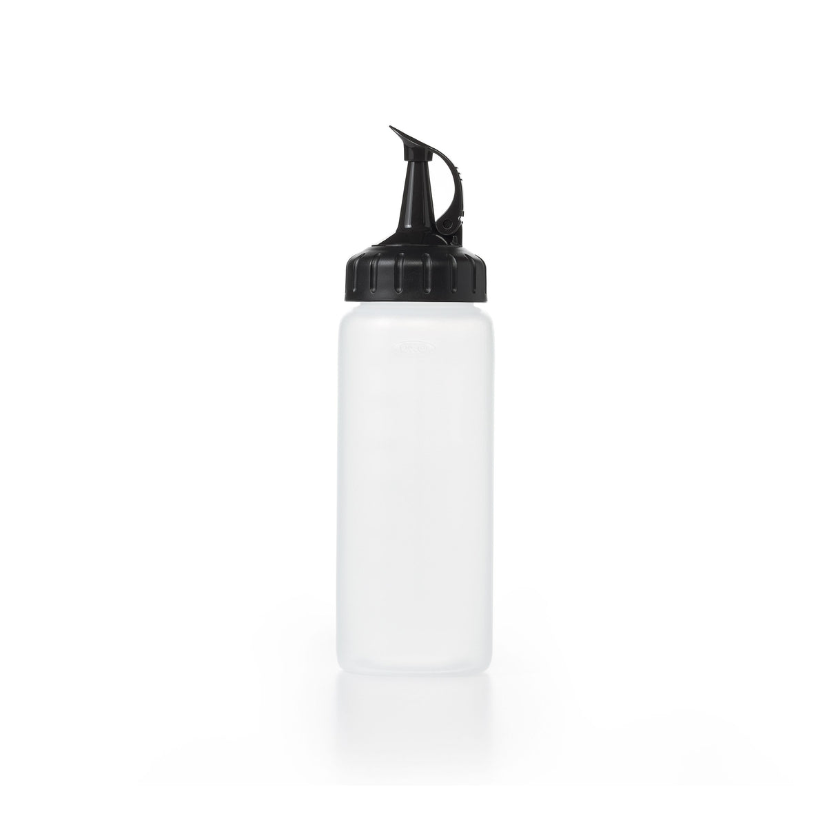 oxo-chef-s-squeeze-bottles-6-ounces-z1 gg_11219200_3.jpg