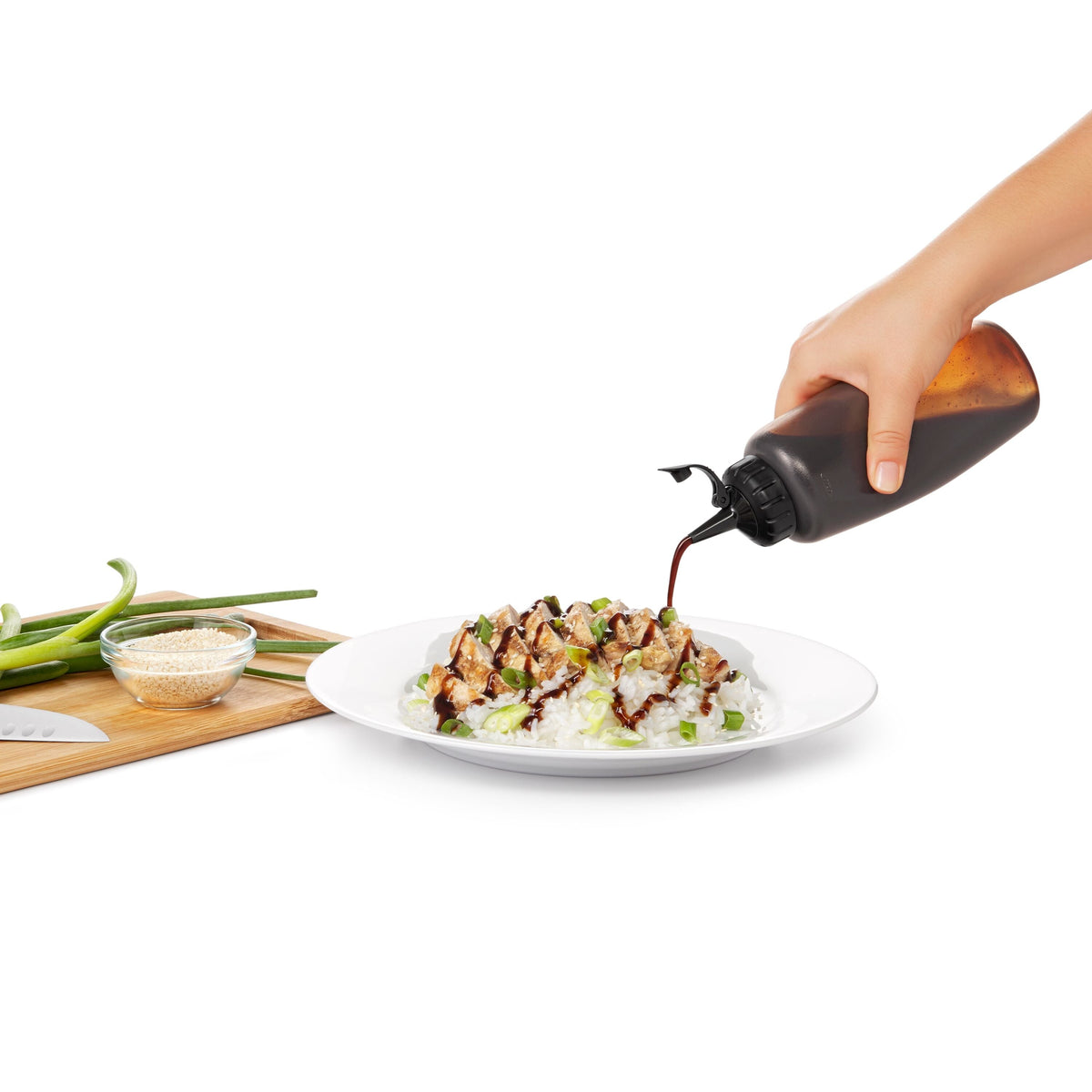 oxo-chef-s-squeeze-bottles-12-ounces-s5 gg_11219300_4d.jpg