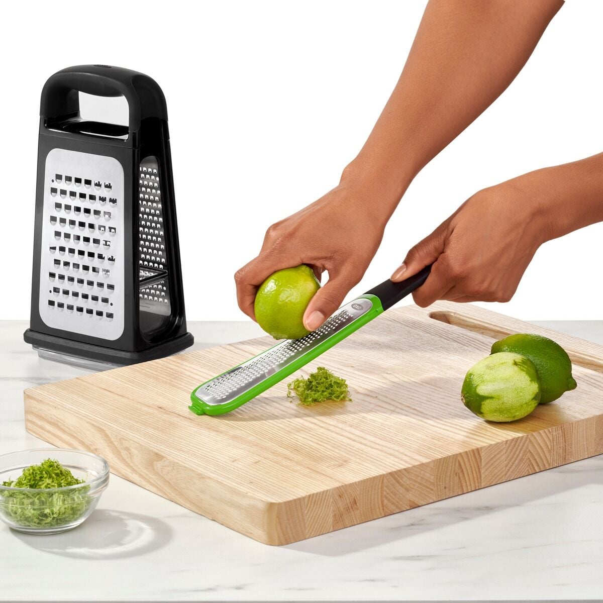 etched-box-grater-with-removable-zester-s9 gg_11231700_4a.jpg