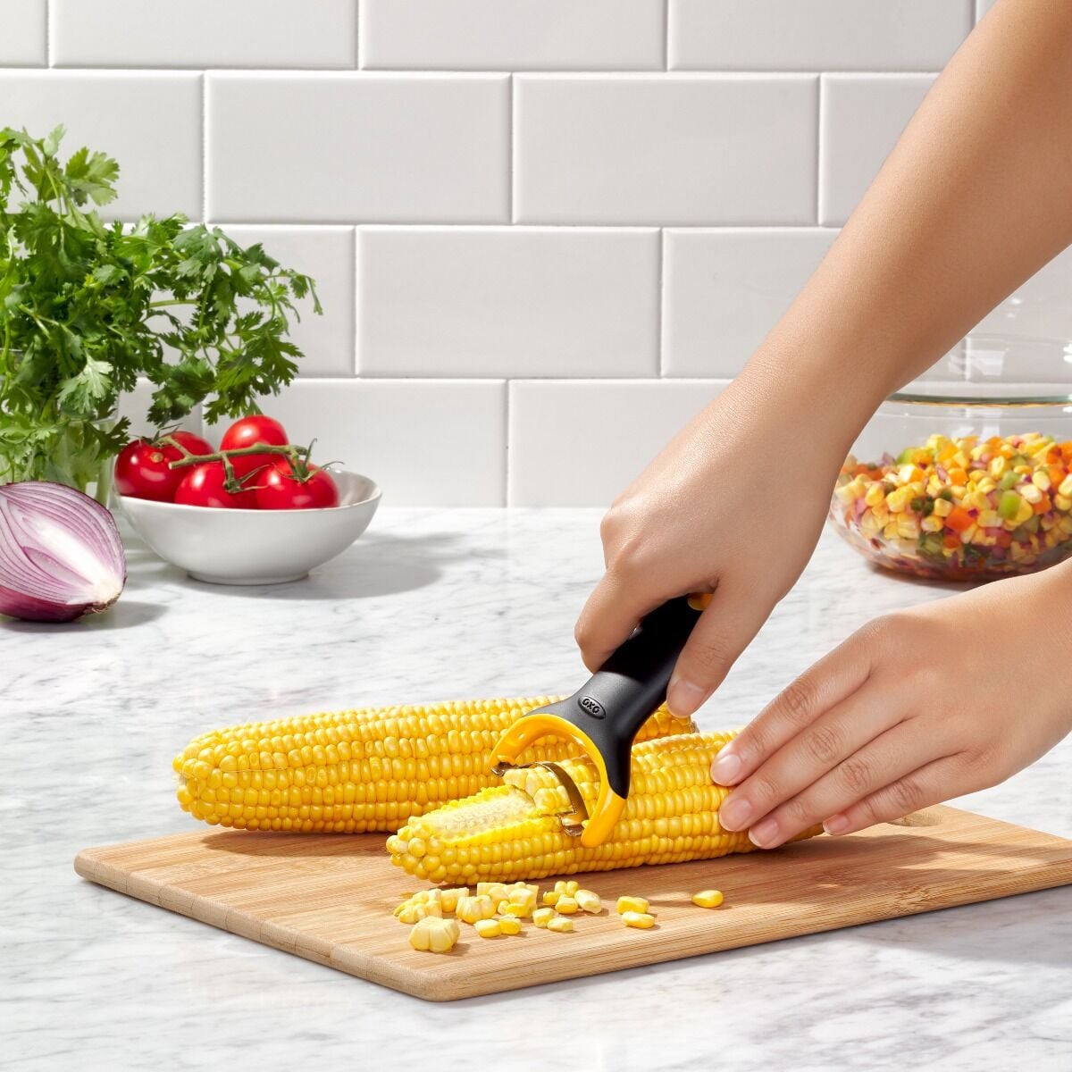 corn-prep-peeler-k1 gg_11244400_4.jpg