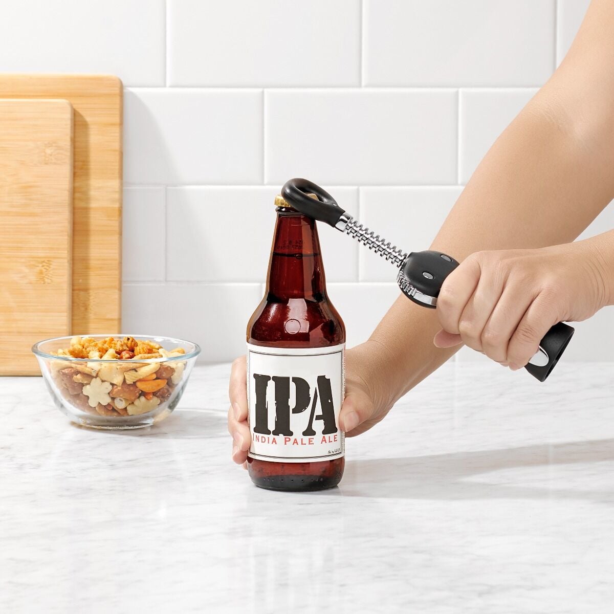 oxo-good-grips-winged-corkscrew-with-bottle-opener-v0 gg_11245400_4.jpg