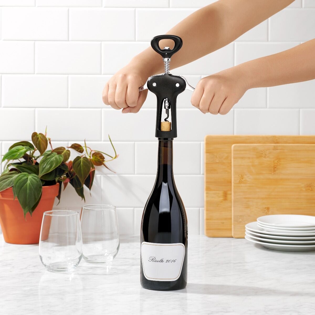 oxo-good-grips-winged-corkscrew-with-bottle-opener-v0 gg_11245400_4a.jpg