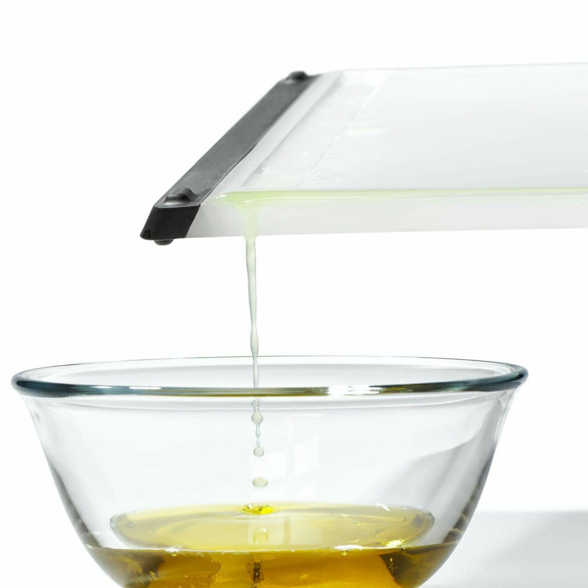 carving-and-cutting-board-g8 gg_11272900_7a_1.jpg