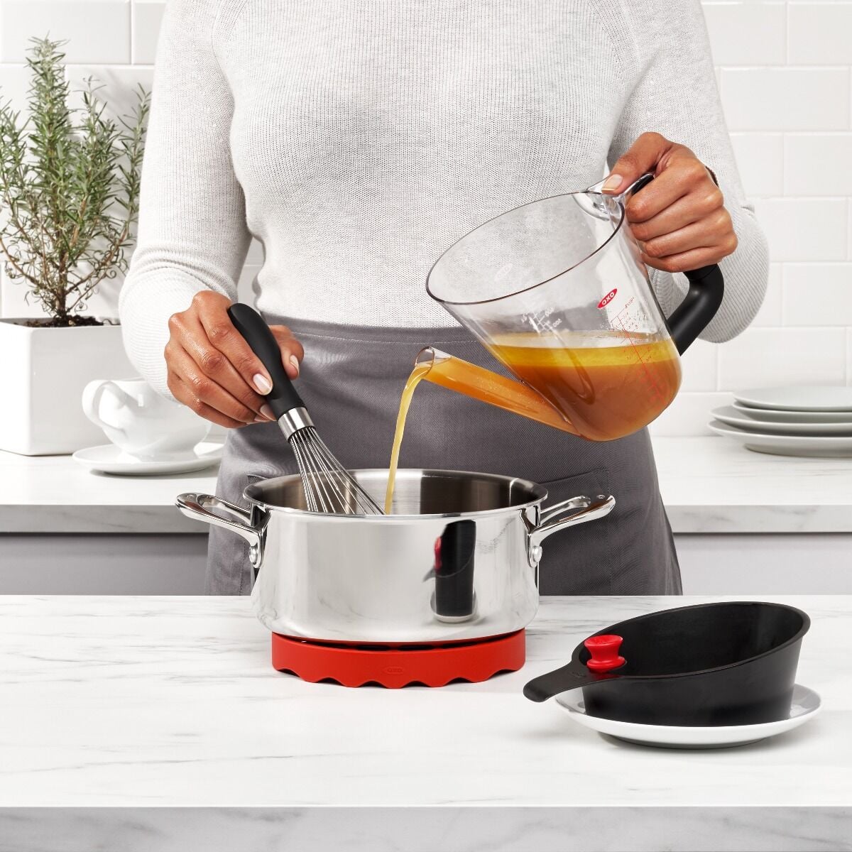 4-cup-fat-separator-y6 gg_11273200_4b.jpg