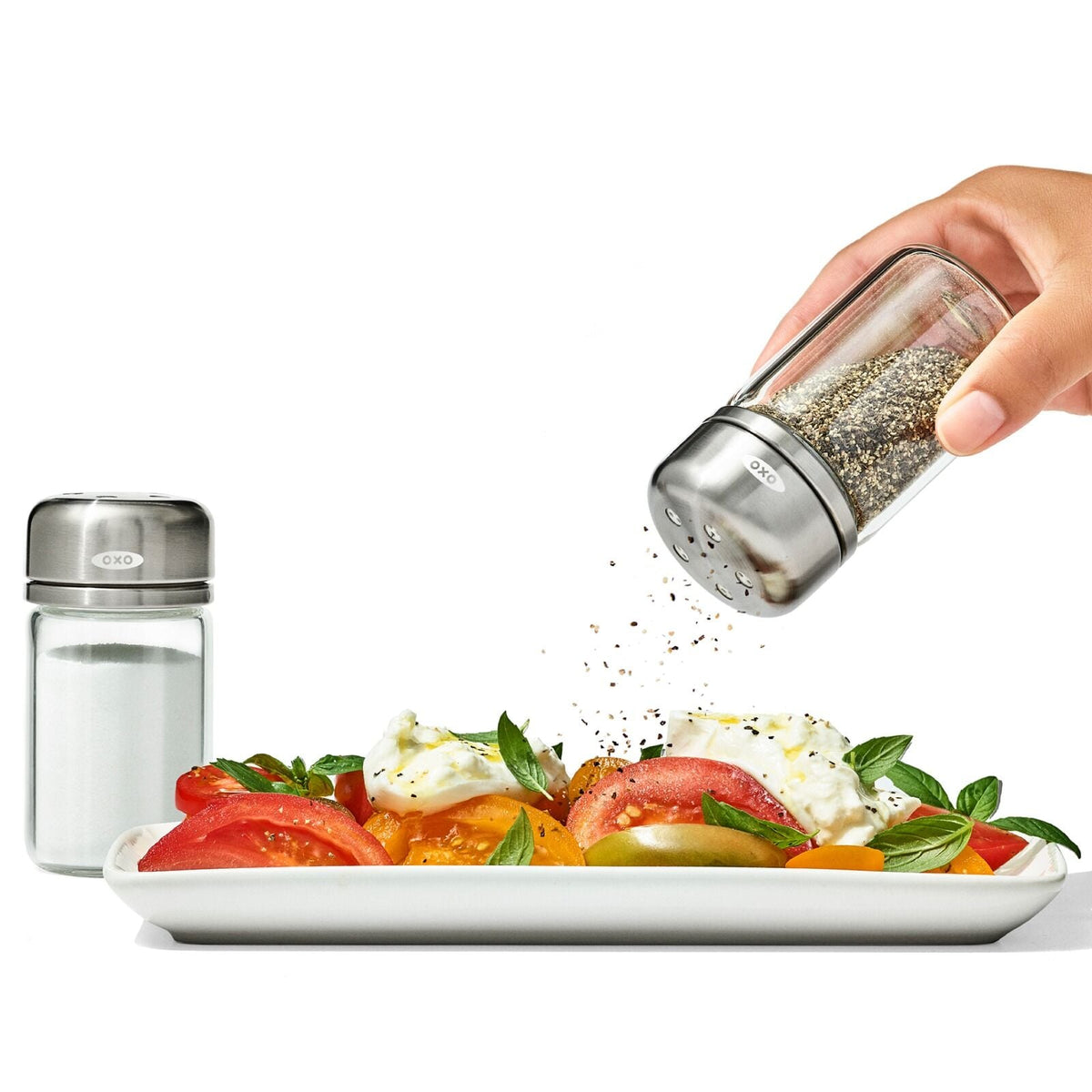 glass-adjustable-shaker-set-v5 gg_11312600_adjustablesaltandpeppershakers_pdp_02.jpeg