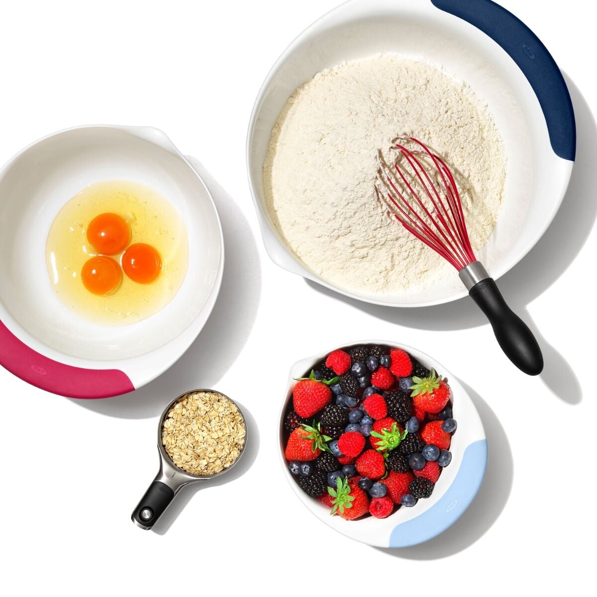 3-piece-mixing-bowl-set-new-colored-handles-t1 gg_11323100_012021_11_p_rgb_1.jpg