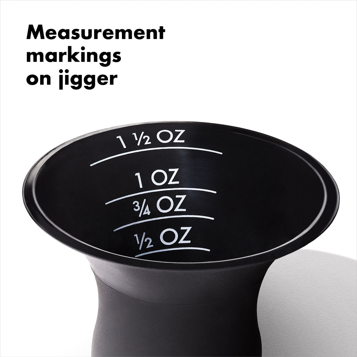 oxo-good-grips-plastic-cocktail-shaker-20-oz-590-ml-capacity-i4 gg_11327200_8a.jpg