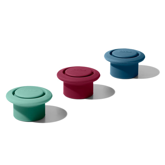 oxo-good-grips-silicone-wine-stoppers-q4 gg_11327400_121720_05_rgb.jpg