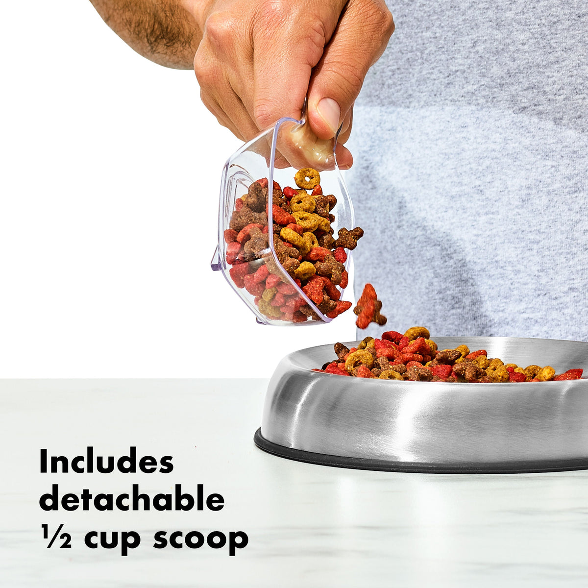 oxo-good-grips-pet-pop-container-6-0-qt-5-7-l-with-half-scoop-o3 gg_11332800_8b_1_.jpg