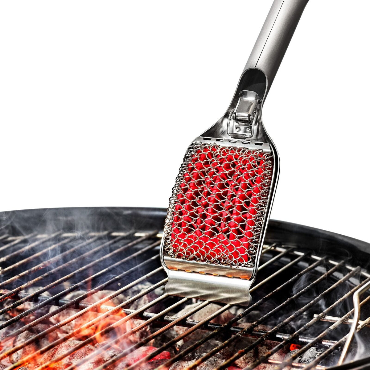 coiled-grill-brush-with-replaceable-head-l3 gg_11356300_coiledgrillbrush_pdp_03.jpg