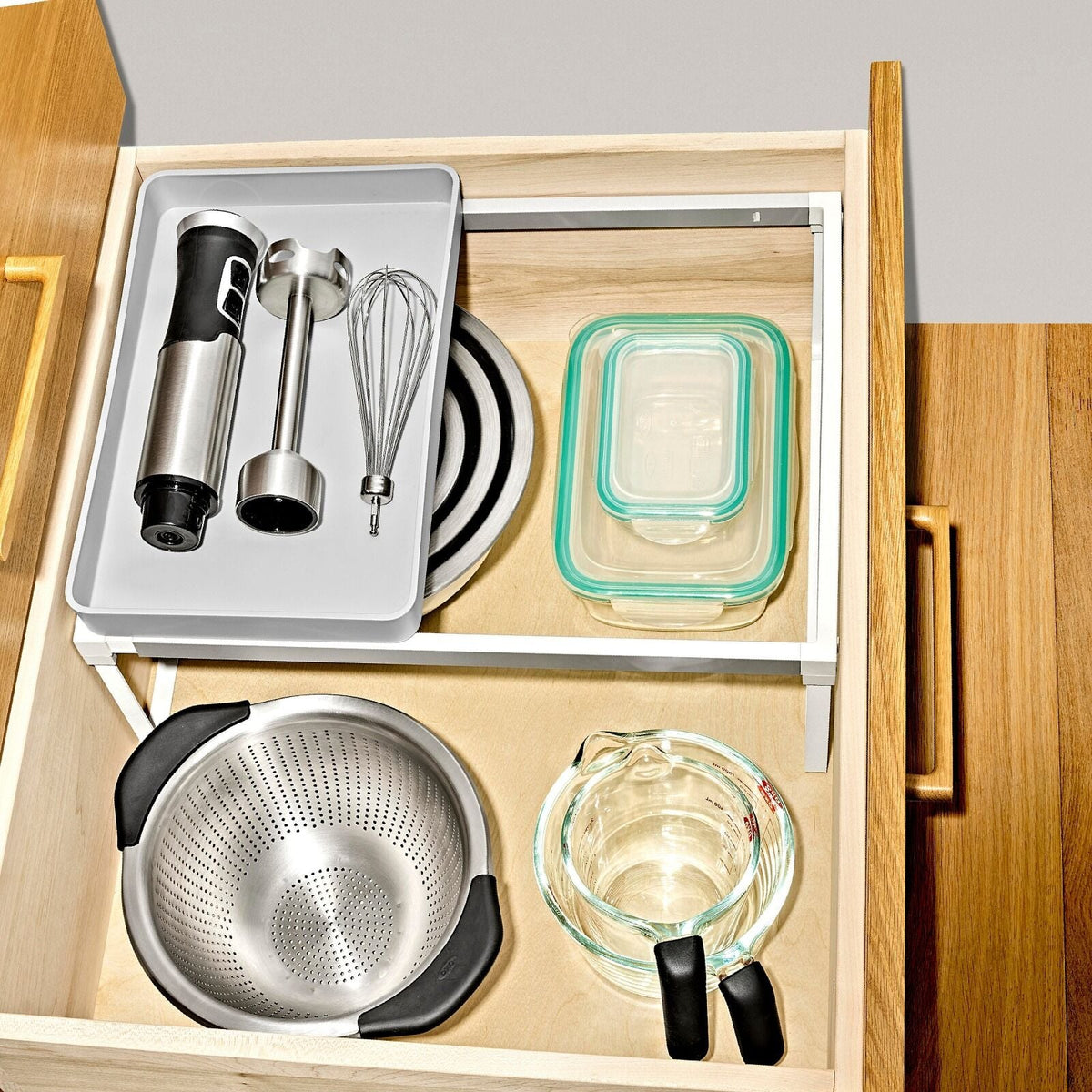 adjustable-deep-drawer-organizer-r0 gg_11416100_deep-drawer-organizer_pdp_02.jpeg