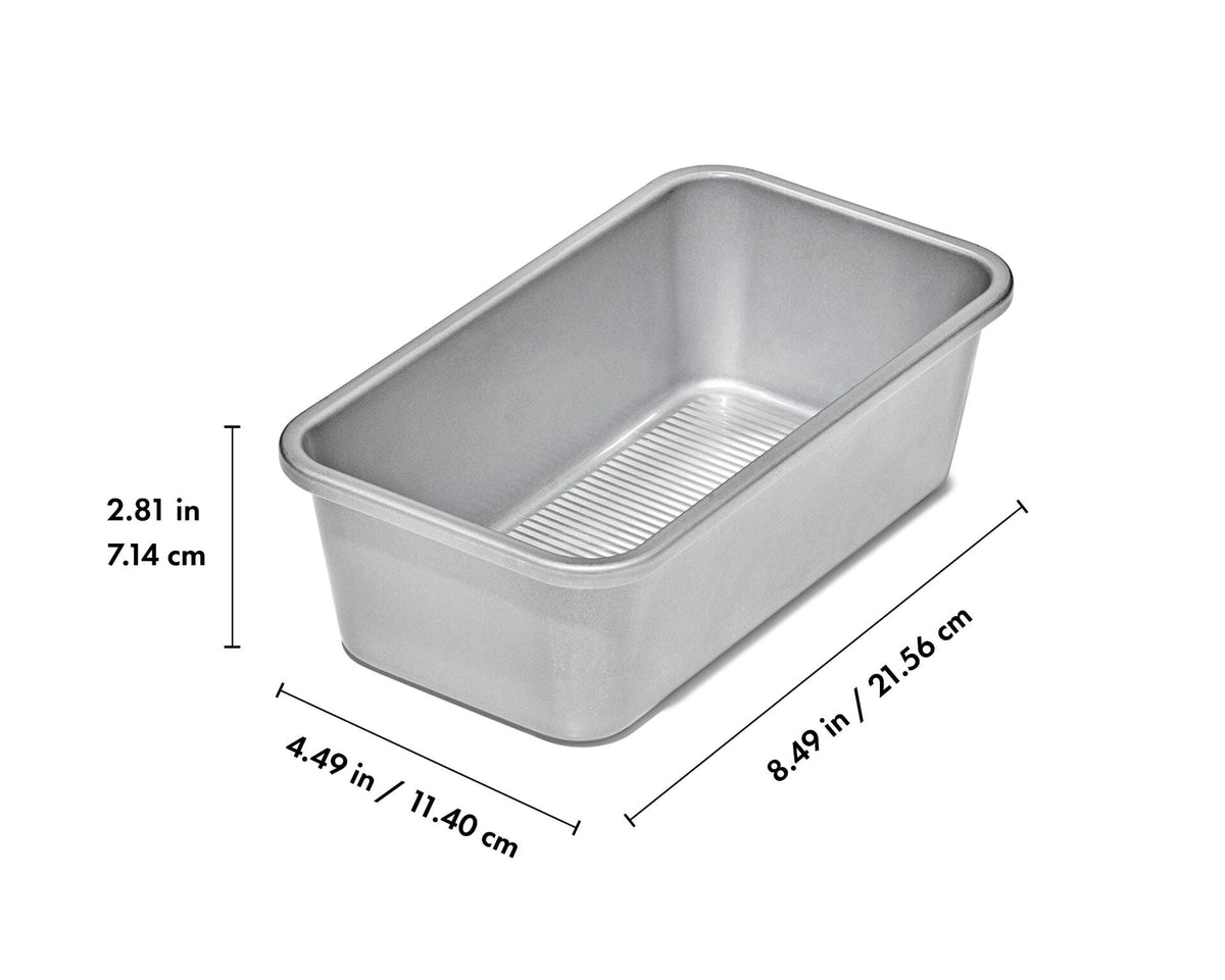 non-stick-pro-clear-coated-1lb-loaf-pan-k4 gg_11434800_1lb-loaf-pan_apdp_01_dim.jpeg