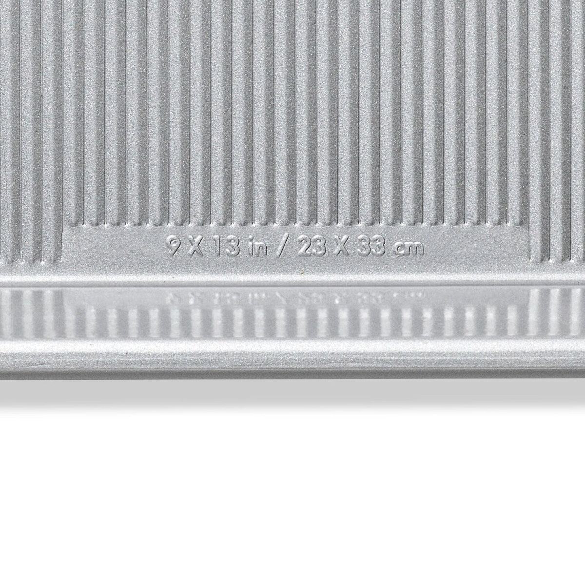non-stick-pro-clear-coated-jelly-roll-pan-m8 gg_11435000_jelly-roll-pan_pdp_05.jpeg