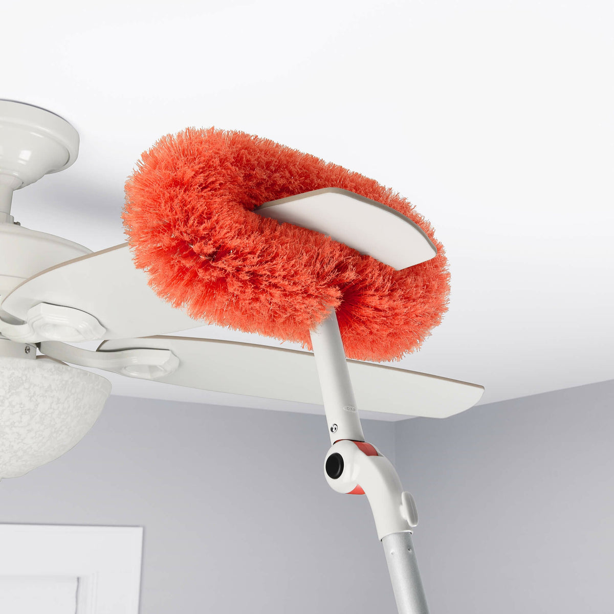 long-reach-dusting-system-v3 gg_12183600_4g_1_.jpg