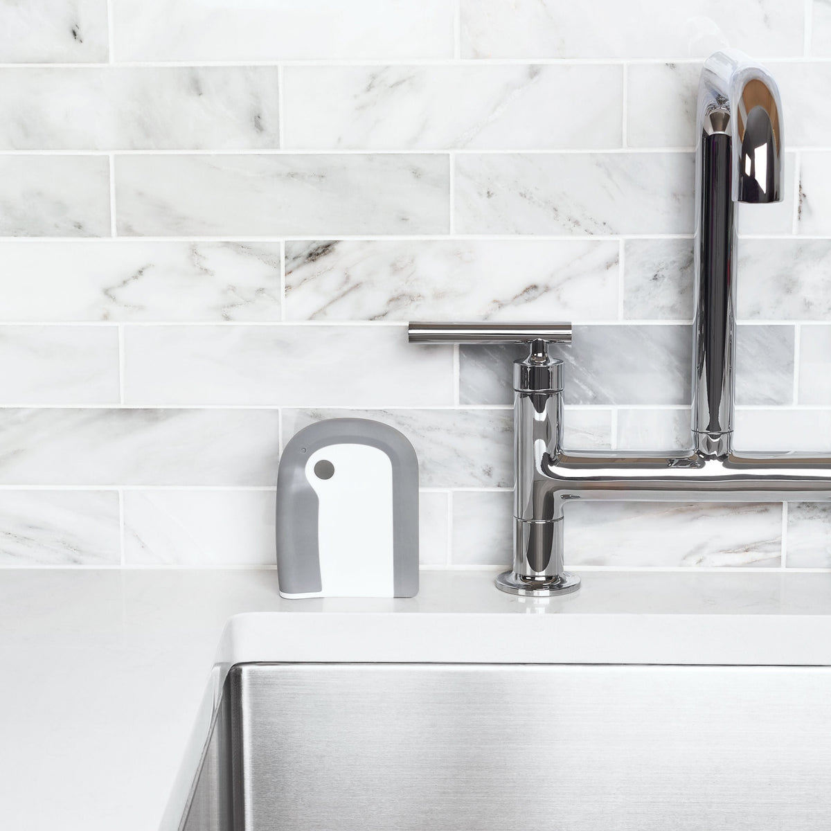 dish-squeegee-r9 gg_12237300_9a.jpg