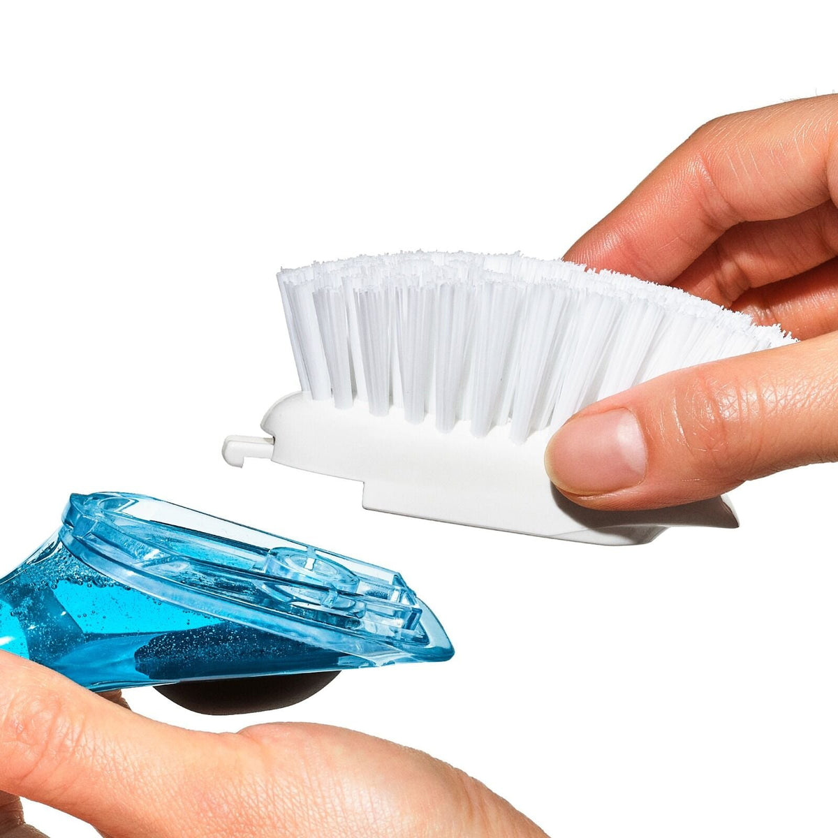 soap-dispensing-dish-brush-refill-2pk-g2 gg_12361200_soapdispensingdishbrushrefills_pdp_05.jpg