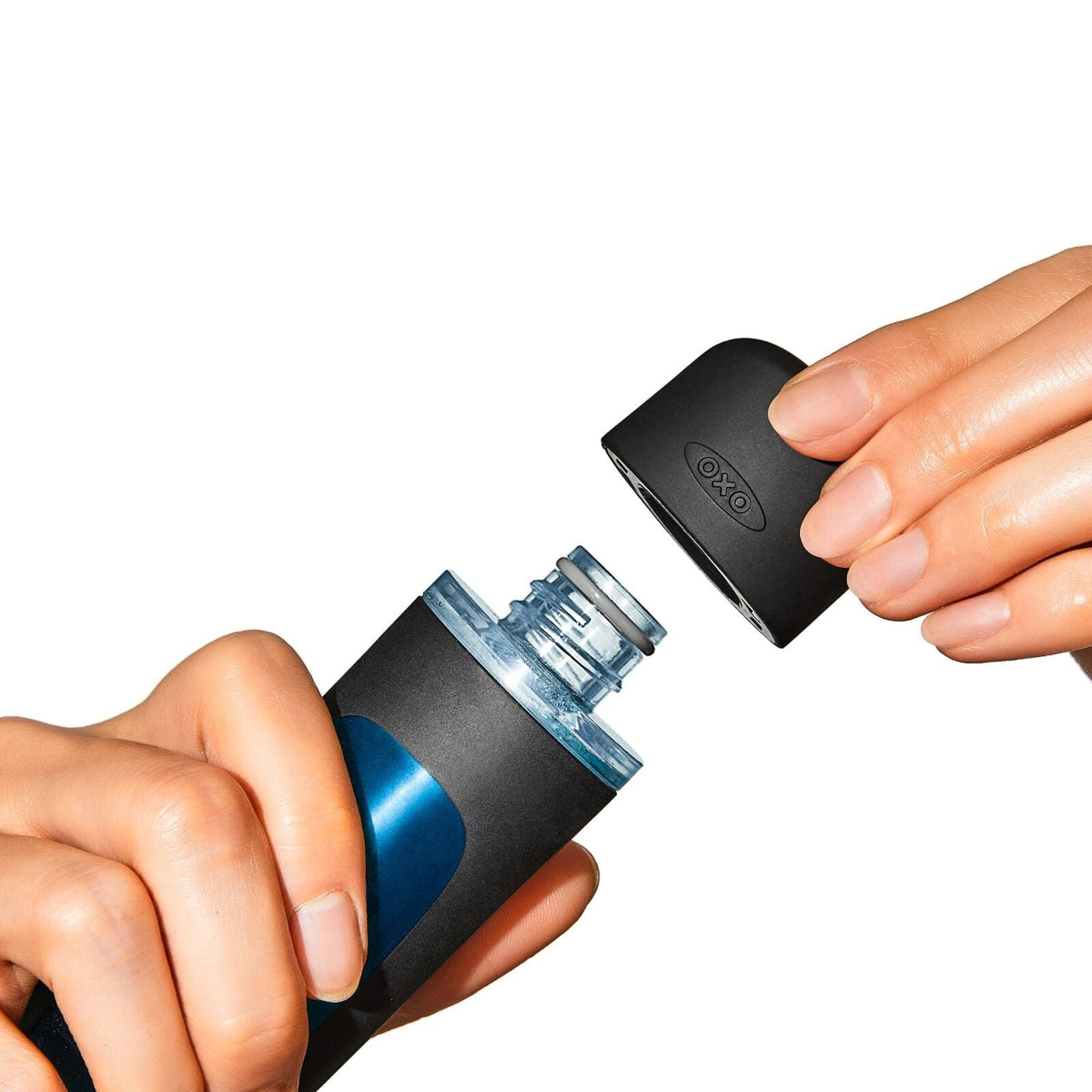soap-dispensing-dish-scrub-j2 gg_12361600_soapdispensingdishscrub_pdp_06.jpg