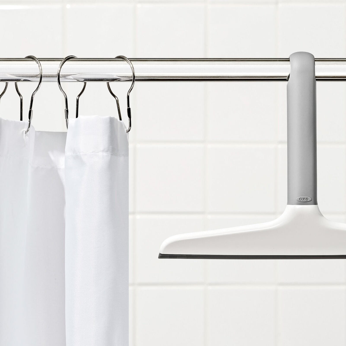 multi-use-squeegee-with-hook-y0 gg_12397800_multiusesqueegeehook_pdp_03.jpg
