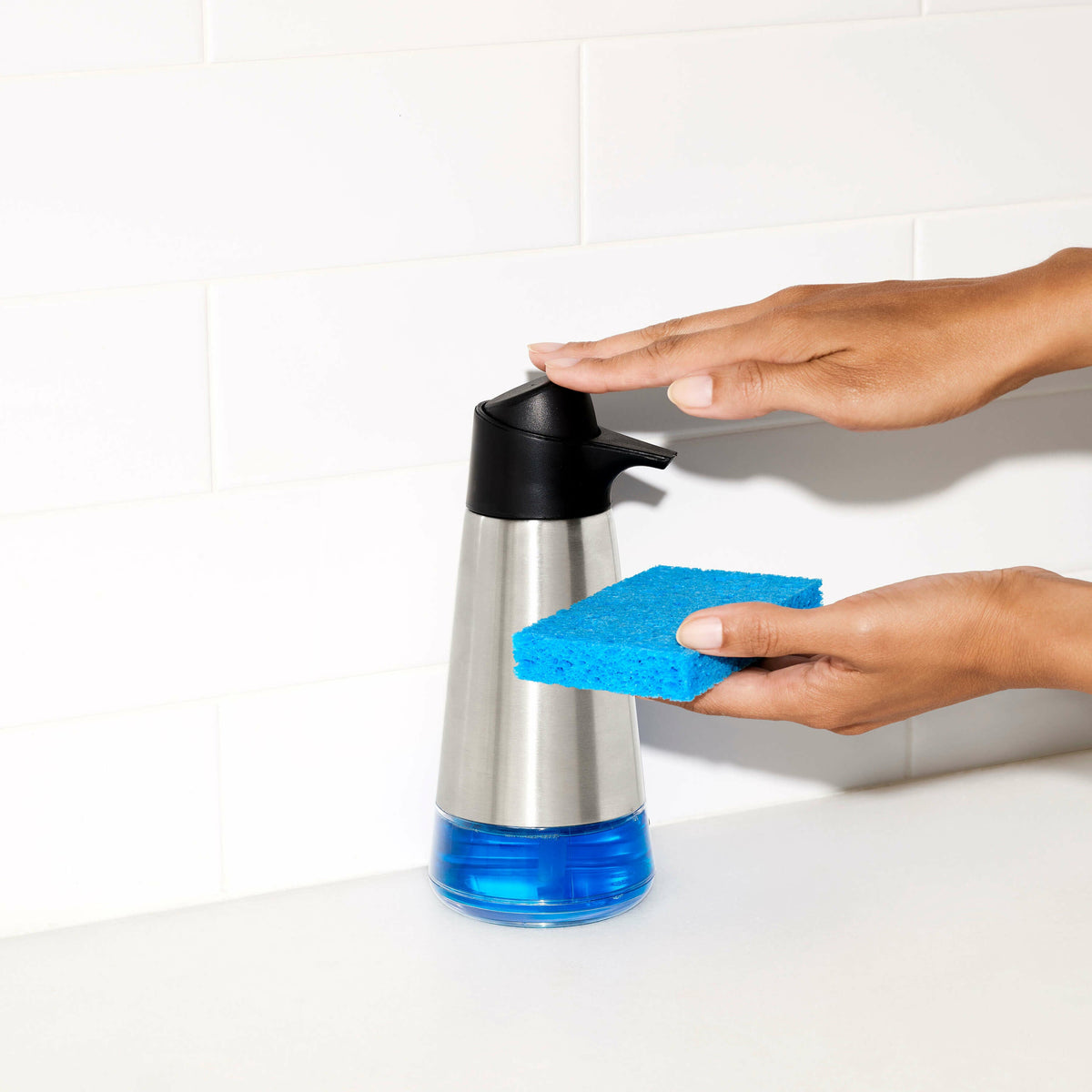 easy-press-soap-dispenser-v8 gg_13144000_4a_main_03_rgb_1_.jpg