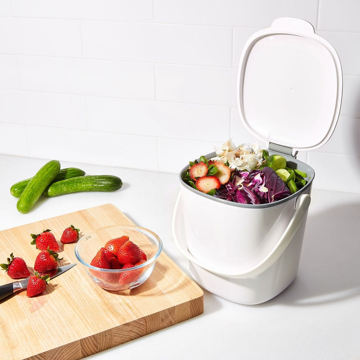 easy-clean-compost-bin-0-75-gal-l1 gg_13295800_9_3.jpg