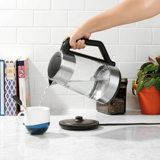 cordless-glass-electric-kettle-j6 lifestyle1.jpg
